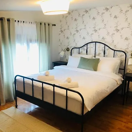 Olia Garden Holiday home *
